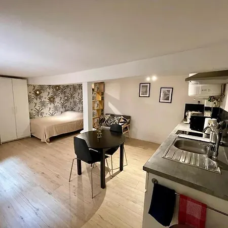 Confort Centre Historique Rue Calme Climatisation Appartement